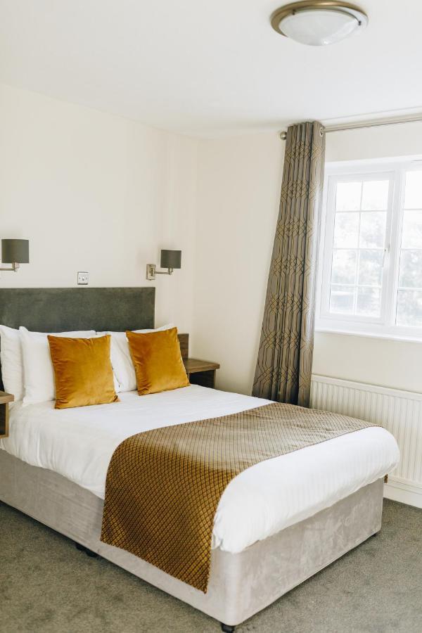 Hunters Lodge Hotel Crewe Exteriér fotografie